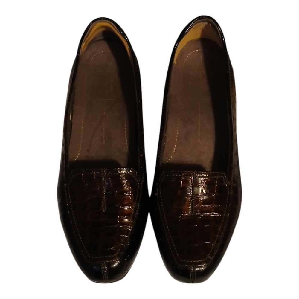 Clarks Everyday Women's Burgundy Brown Leather Loafers Crocodile Style 82700 9W